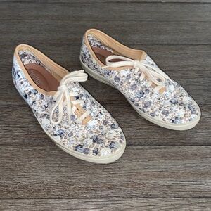 Hotter | Mable | classic canvas sneaker